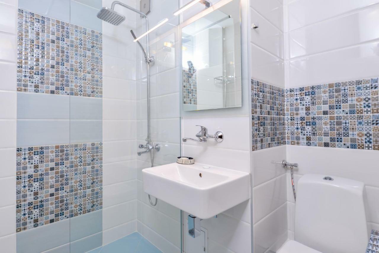 Comfortable One Bedroom Apartment In A Lively Area | Zona B5 | Russian Square Sófia Exterior foto