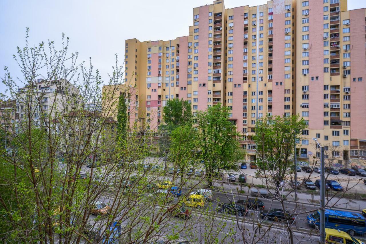 Comfortable One Bedroom Apartment In A Lively Area | Zona B5 | Russian Square Sófia Exterior foto